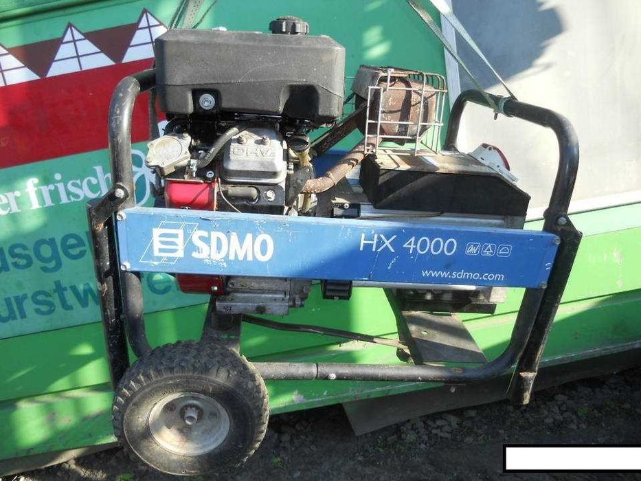 SDMO Agregat Prądotwórczy Mocny ze Skandynawii Idealny 2 Cylindrowy