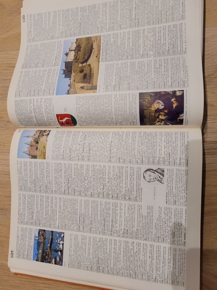 Encyklopedia popularna PWN/5 1982