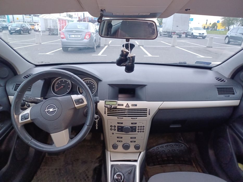 Opel astra 17cdti