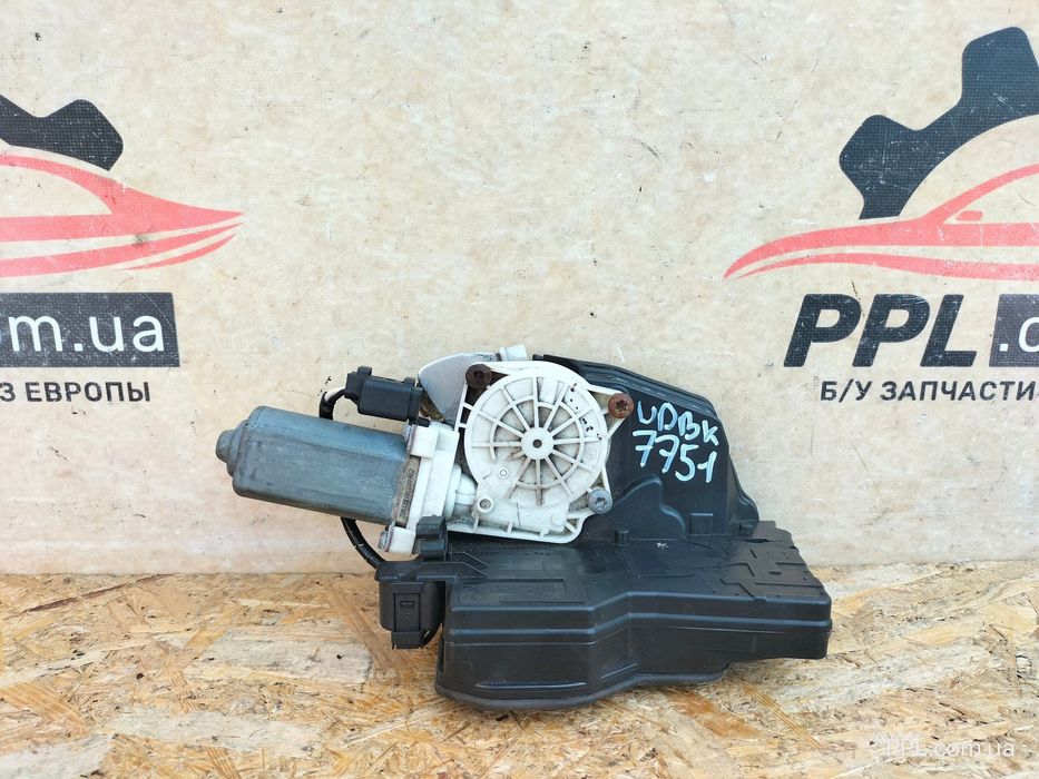 BMW 7 E65 02-08 замок двери моторчик задний правый 16 pin