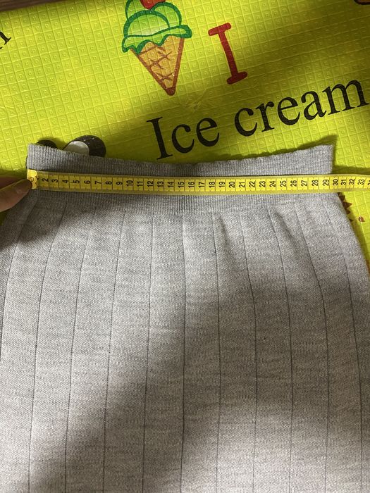 Тепла вʼязана спідниця