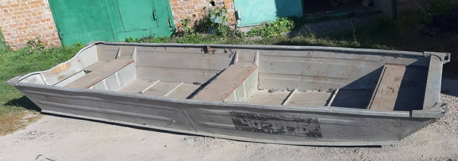Лодка "Казанка-6М".