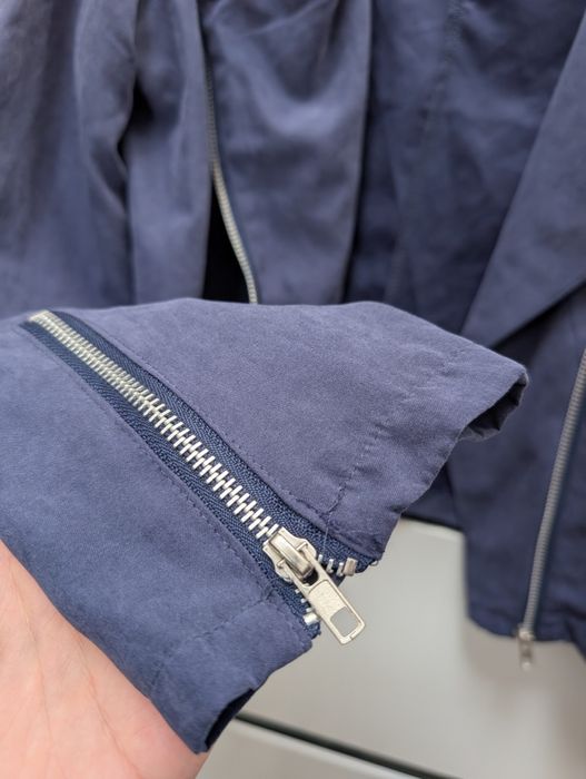 Cienka lekka Ala zamszowa kurtka s 36 granatowa ramoneska