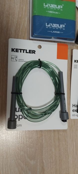 Еспандер кистевой , резина для тренировок,скакалка  Kettler