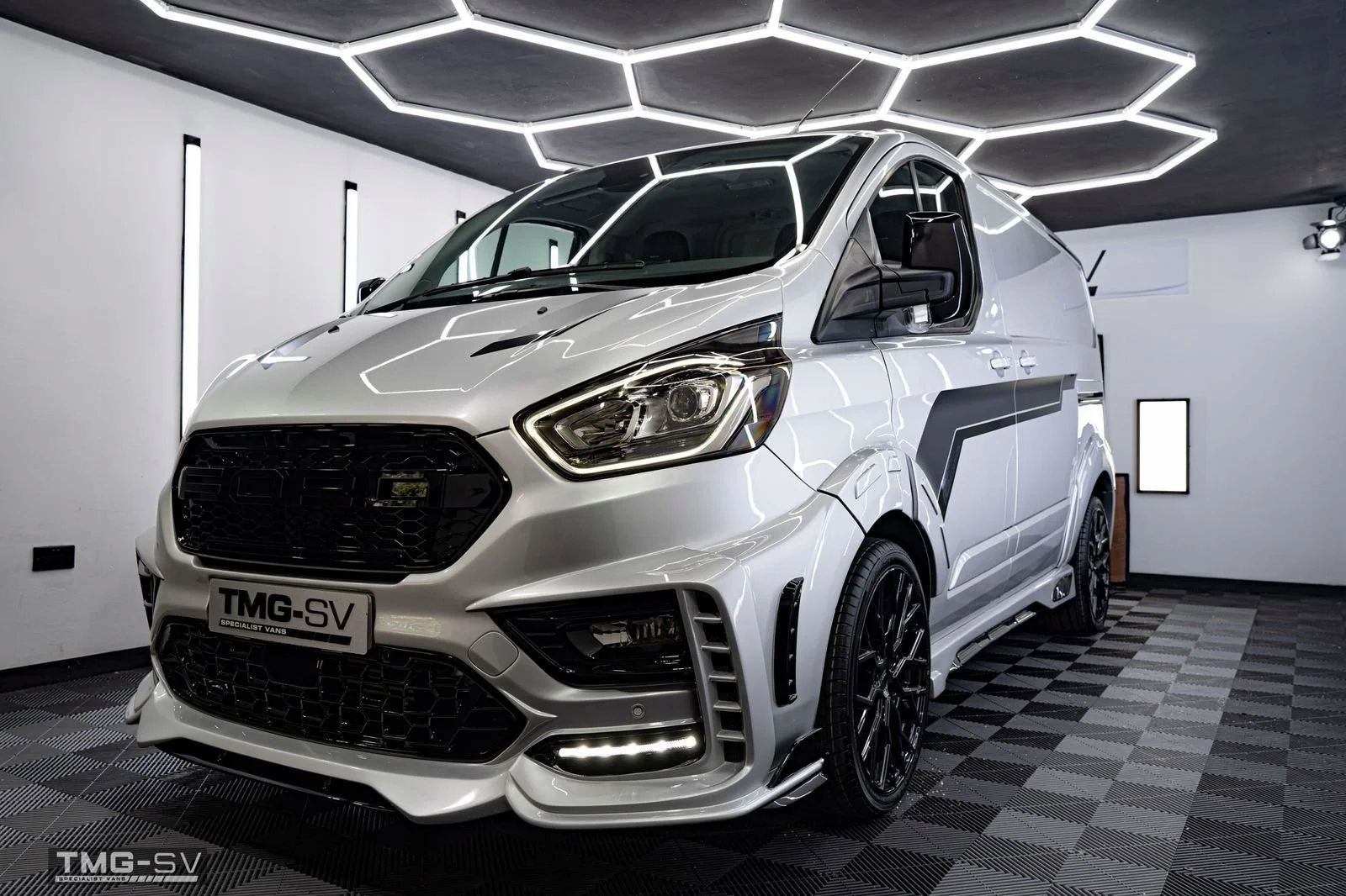 FORD TRANSIT CUSTOM  - SWB 2018 -2024 BODY KIT ZESTAW OSPOILEROWANIA