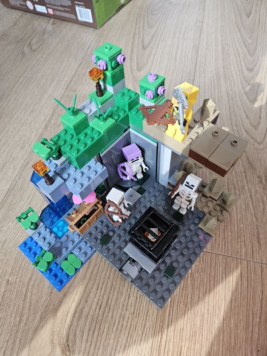 Lego Minecraft 21189 Loch Szkieletów