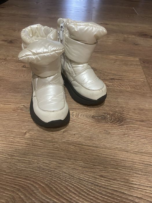 Зимові чобітки на дівчинку