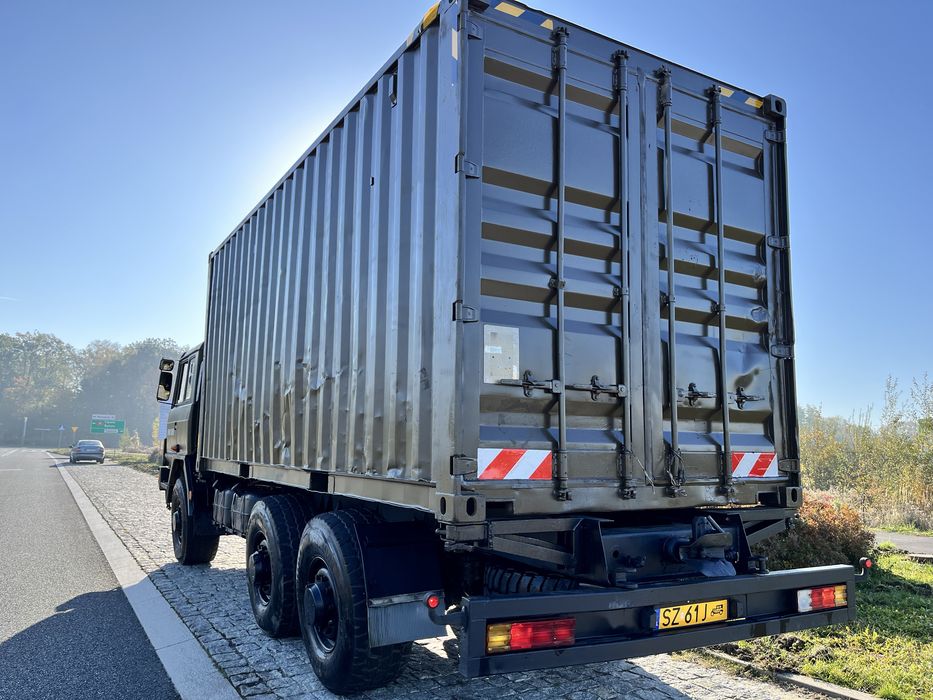 Tatra 815 6x6 Nosnik kontenerów Wojskowa