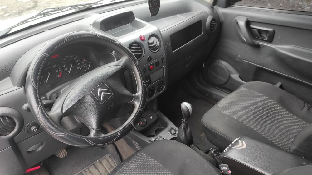 Продам Citroen Berlingo 2005р , 1.4 бензин ( газ вписаний )