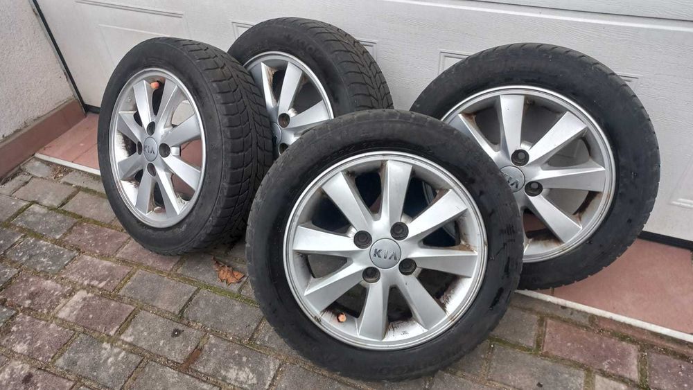 Koła z oponami zimowymi Hankook do KIA – komplet 4 sztuki - 155/65 R14