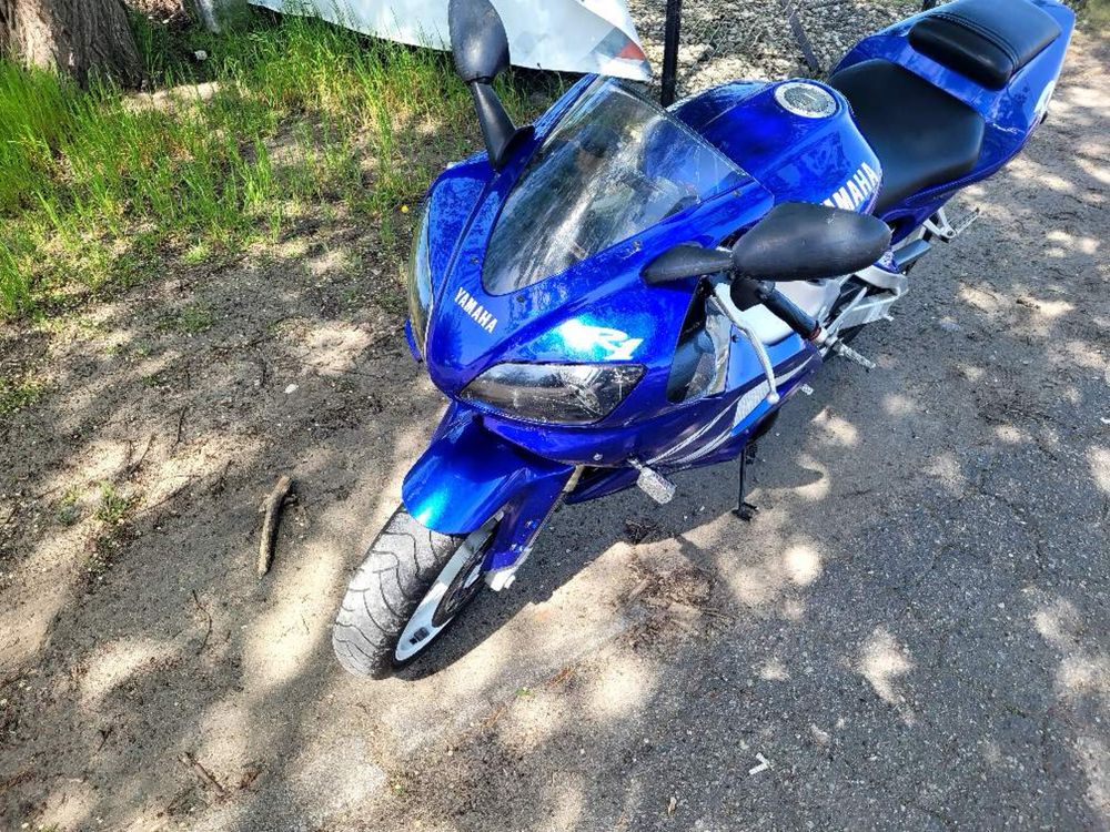 Yamaha YZF-R1 150km