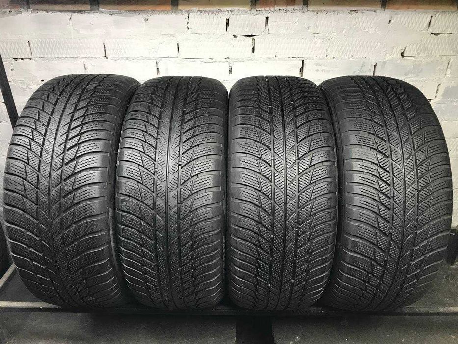 Зимові шини б/у 225/50 R17 Bridgestone Blizzak LM001 (8098)