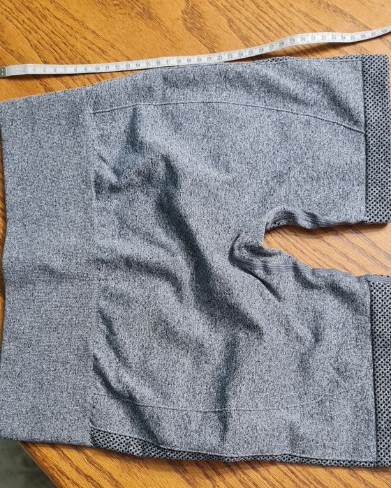 Legginsy push up krótkie szare L