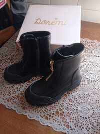 Botas menina novas 25