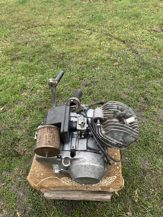 Продам мотор Карпати