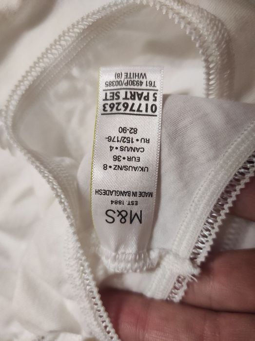 Качественные женские трусы   MarksSpenser  р. 44,  50 Англия