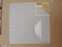 Złota metalowa lampa ikea kroby szklany klosz
