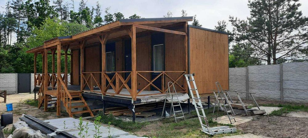 Веранда. Пристройка к дому. Беседка. Альтанка садовая.