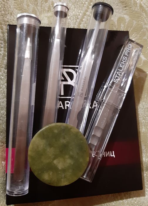 Материалы и инструменты для наращивания ресниц