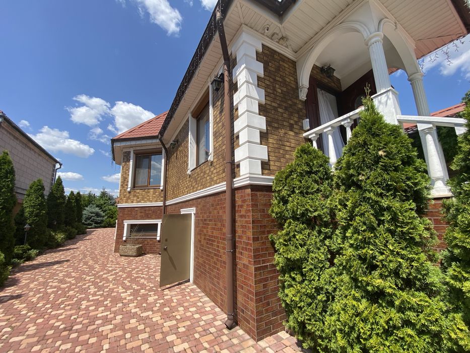 Дом возле Одессы. 15 км от Центра города. Усатова.