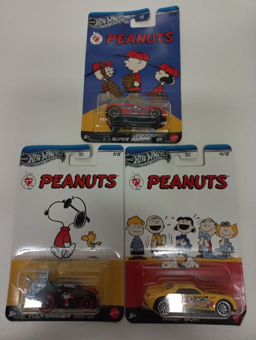 Hot Wheels - Peanuts - Pack 3