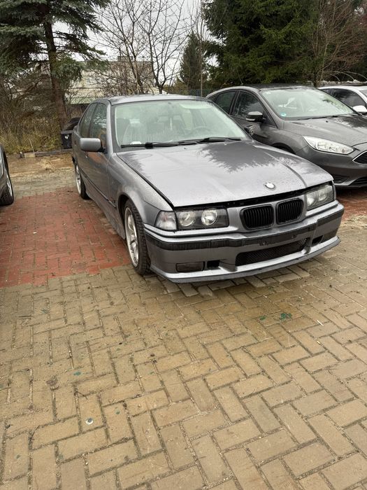 Bmw E36 320i / 2.8 automat  E30 2.4 9000 bez negocjacji