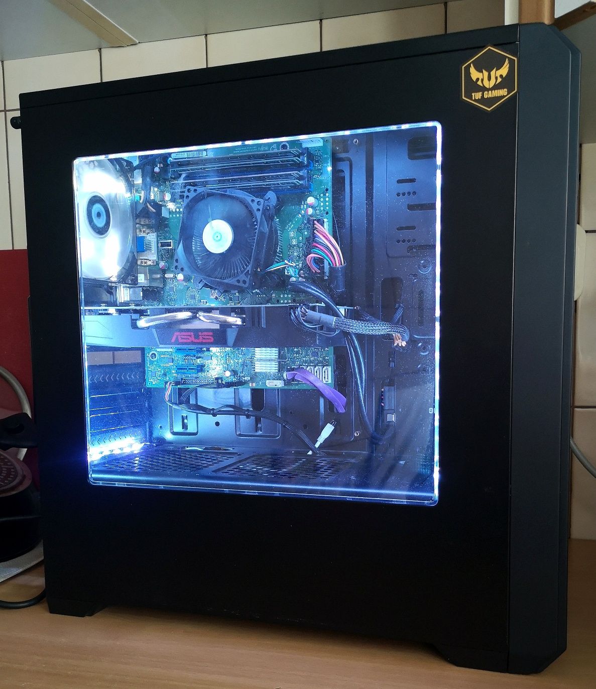 Komputer stacjonarny PC, Intel i5,16gb ram, karta 4gb, ssd+hdd