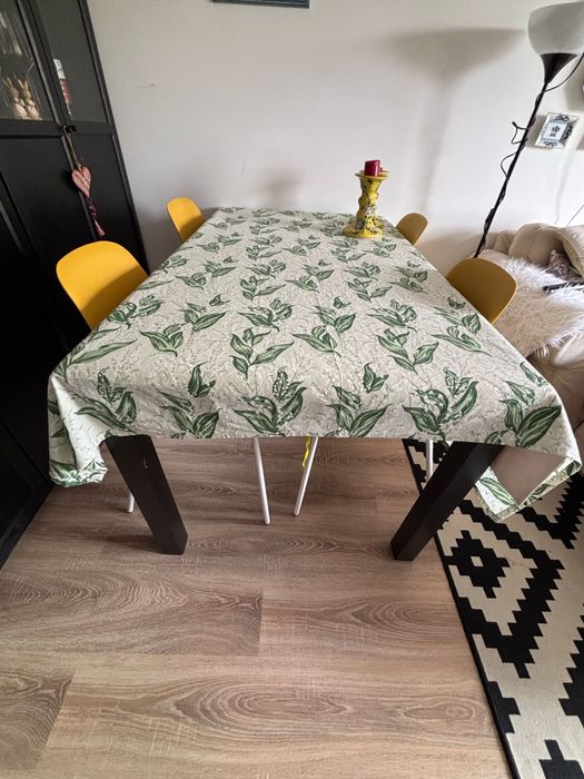 Mesa de sala de refeição