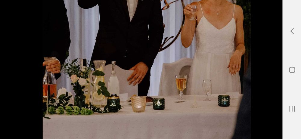 Suknia ślubna rustykalna klasyczna plisowana na cienkich ramiączkach