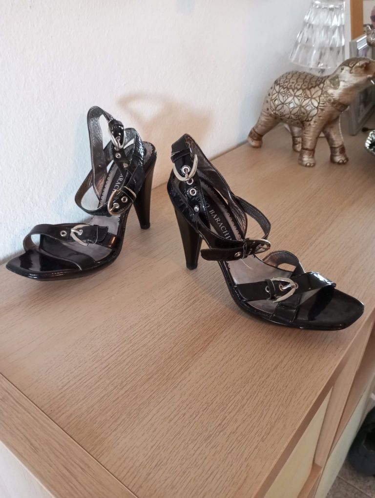 Sapatos Luciano Barachini Tamanho 40