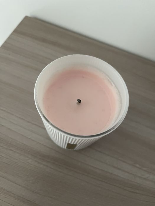 Rituals of Sakura świeca perfumowana zapachowa świeczka 140g