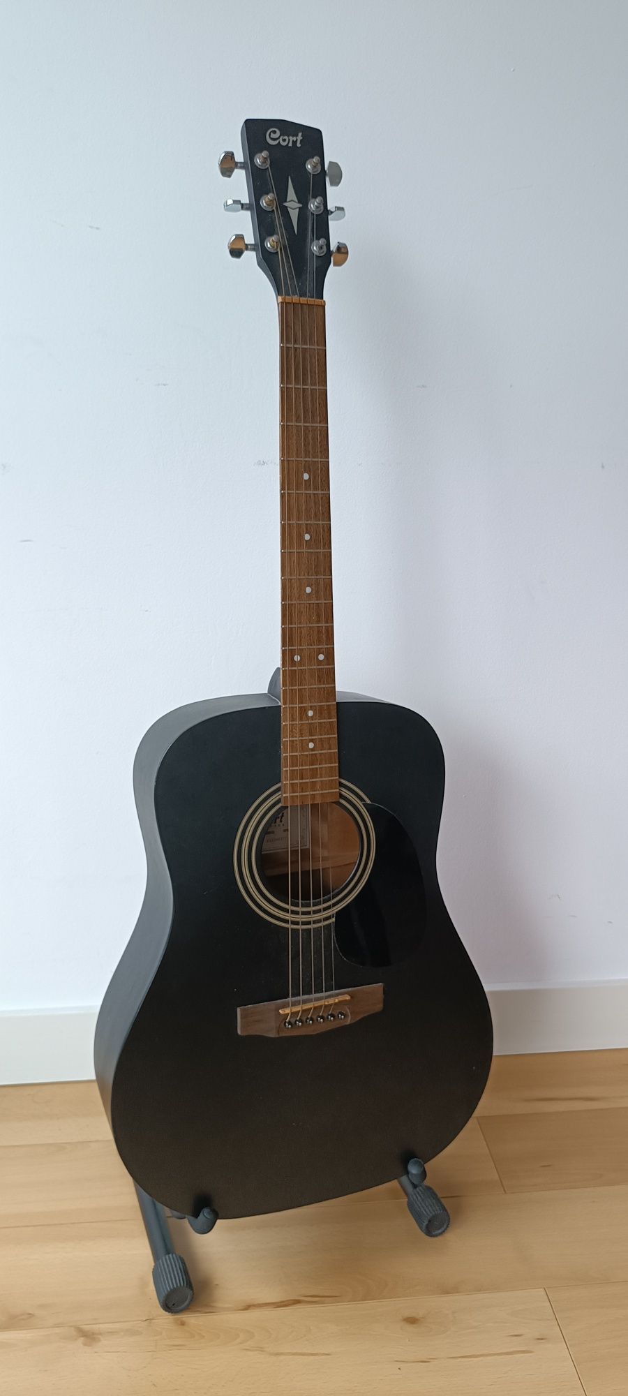 Guitarra Acústica CORT
