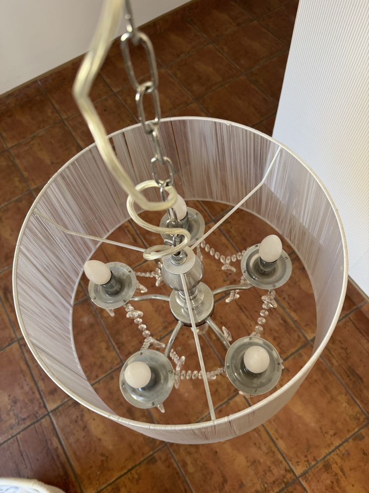 Lampa sufitowa biała