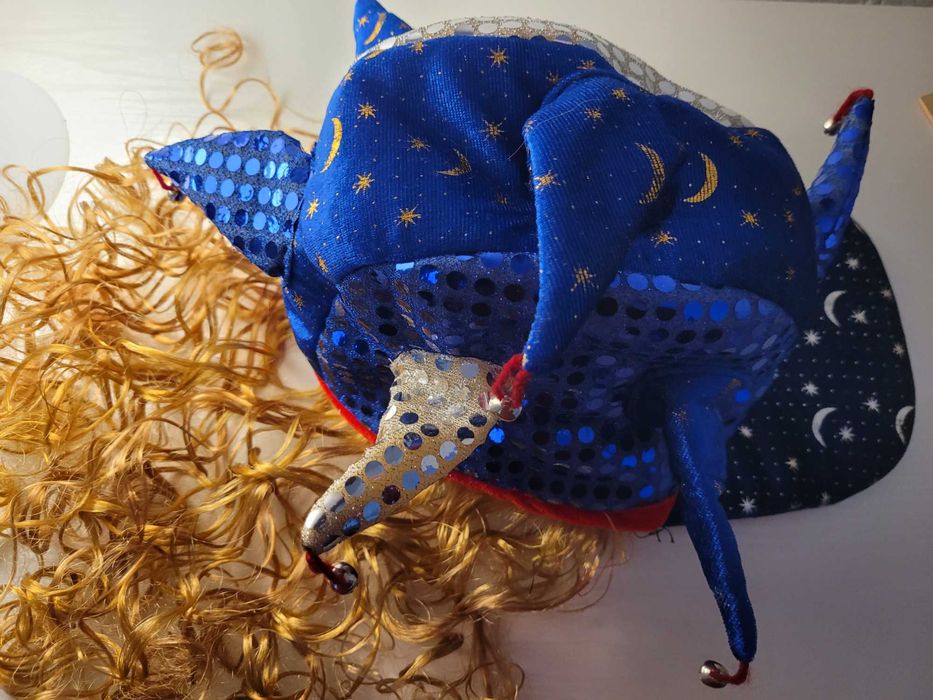 Новорічний капелюх