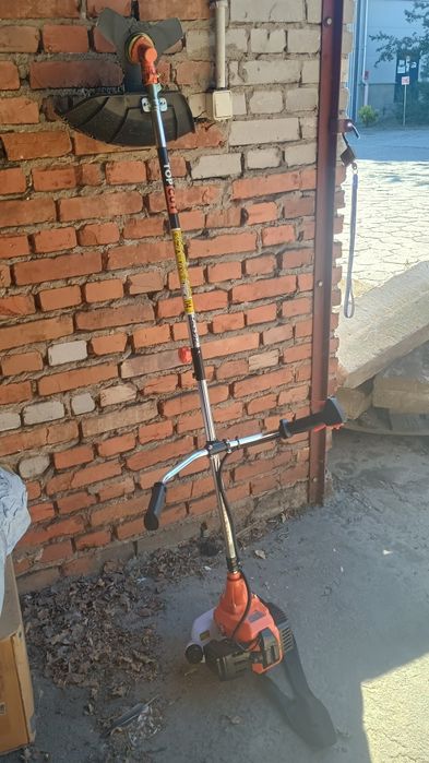 Kosa podkaszarka NAC raz użyta na gwarancji