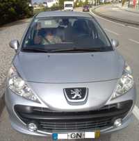 Peugeot 207 a GPL