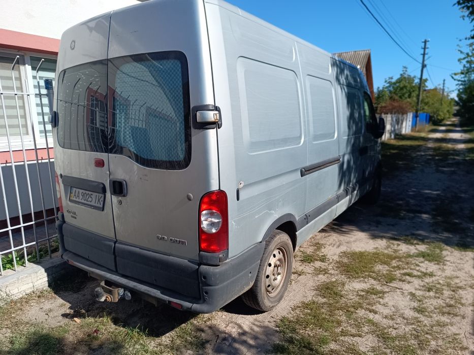 Автомобіль  Opel Movano