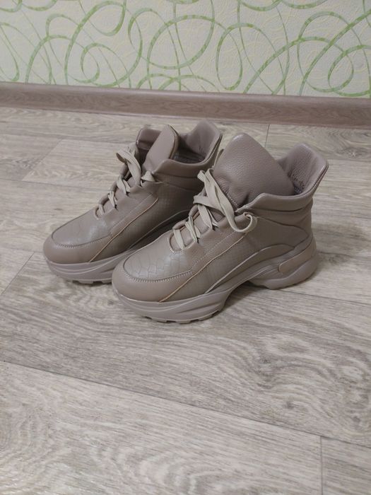 Ботинки осінь-зима