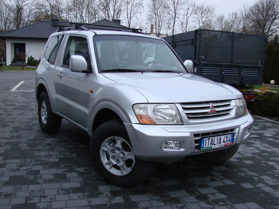 Mitsubishi Pajero 4X4 2,5 Niezawodny DIESEL polecam