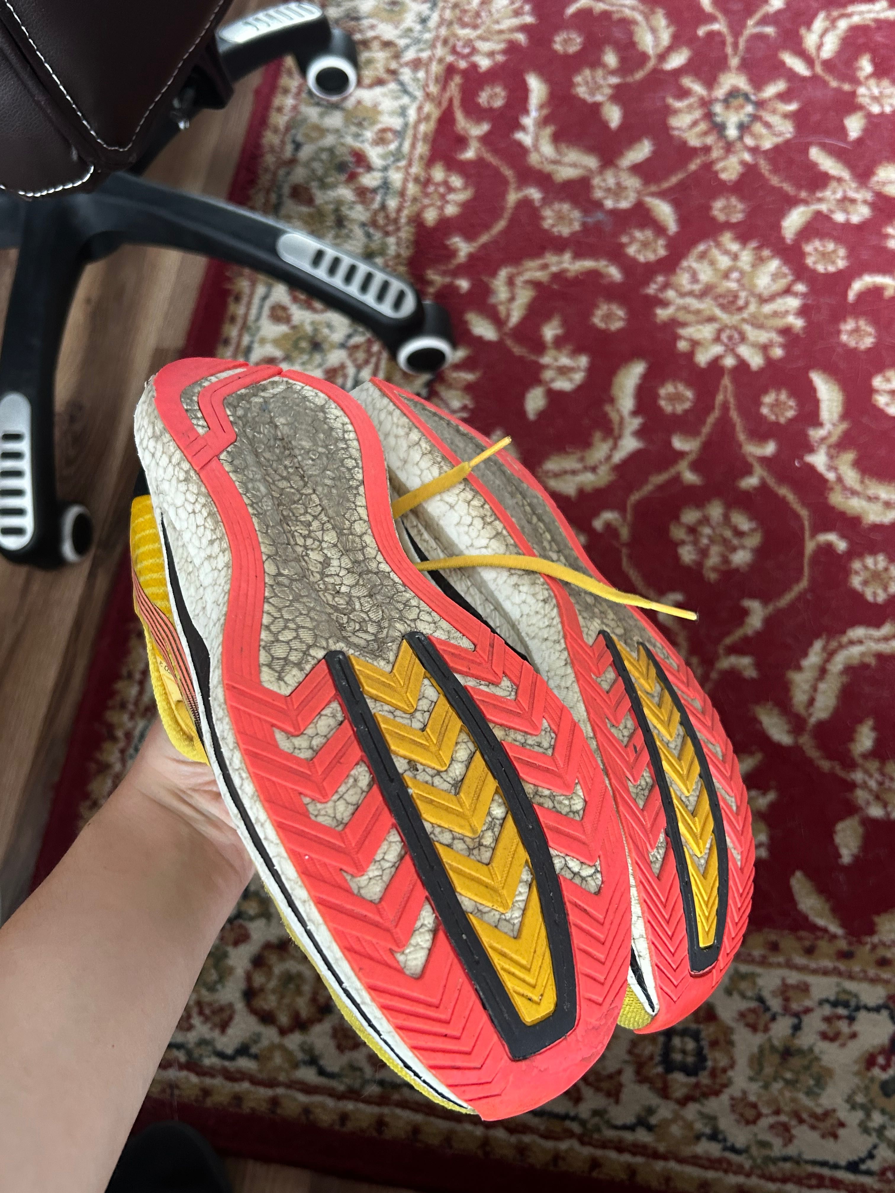 Saucony Endorphin speed 2 buty do biegania 43