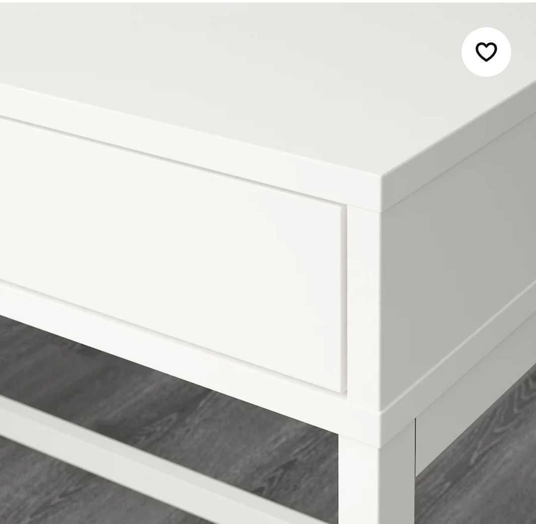 50%taniej, białe biurko Alex z Ikea z szufladami i schowkiem na kable