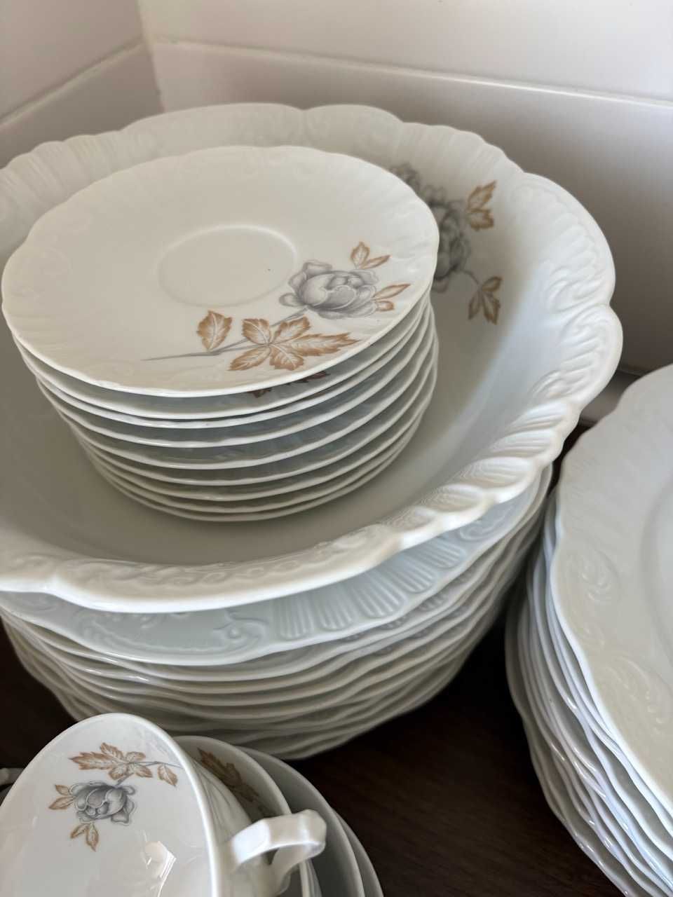 Conjunto de louça Vista Alegre