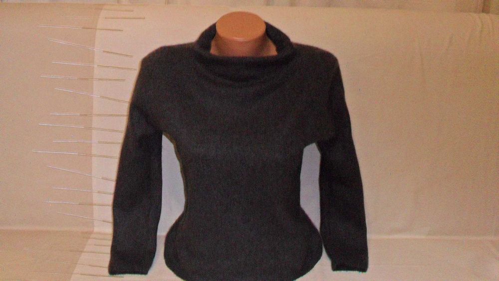 Свитер гольф  бренд Bartolini кашемир  Италия р 50