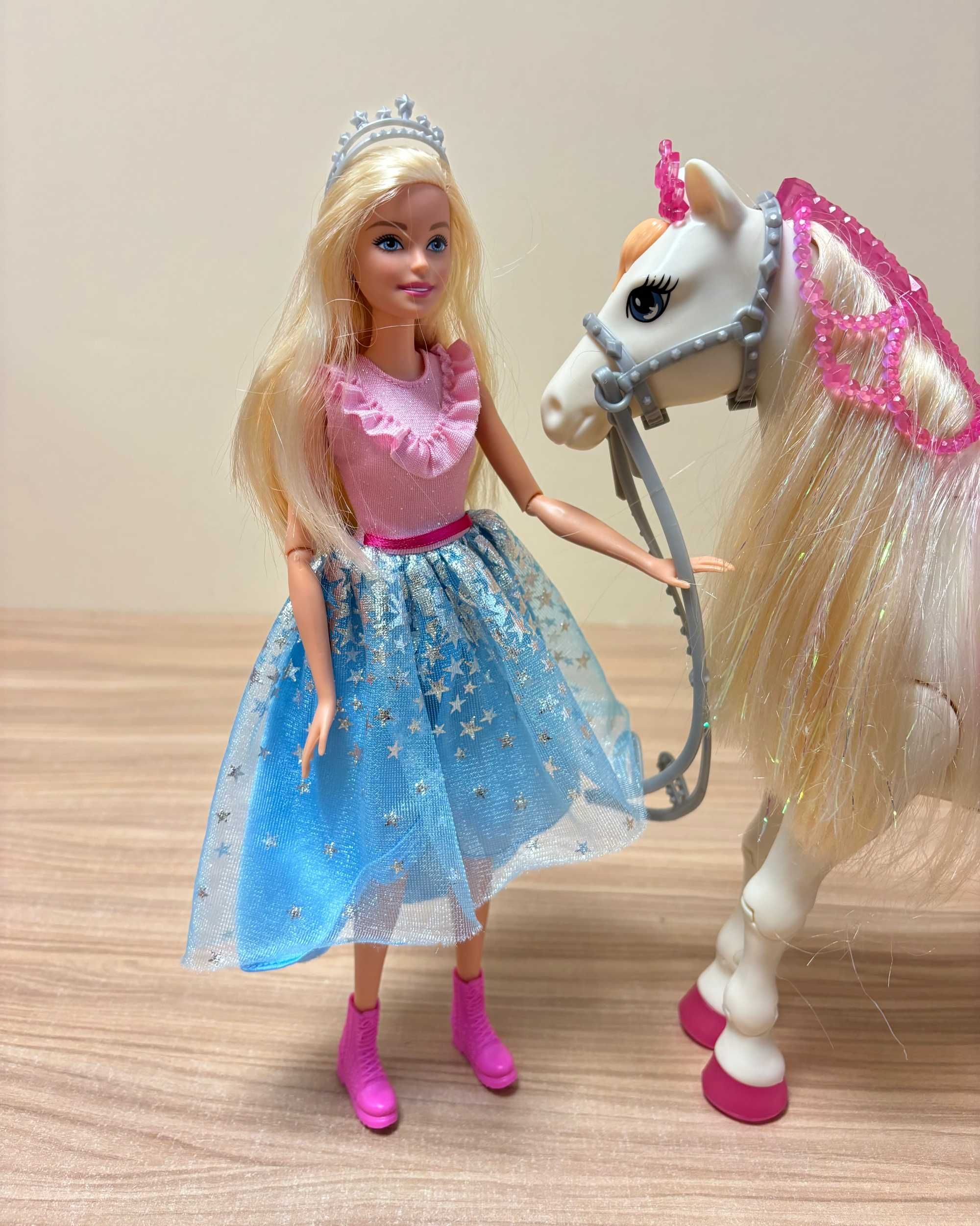 Lalka Barbie Princess Przygody Księżniczek Koń GML79 32,5 cm KJ3