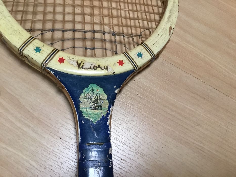 Raquete de ténis antiga Slazenger