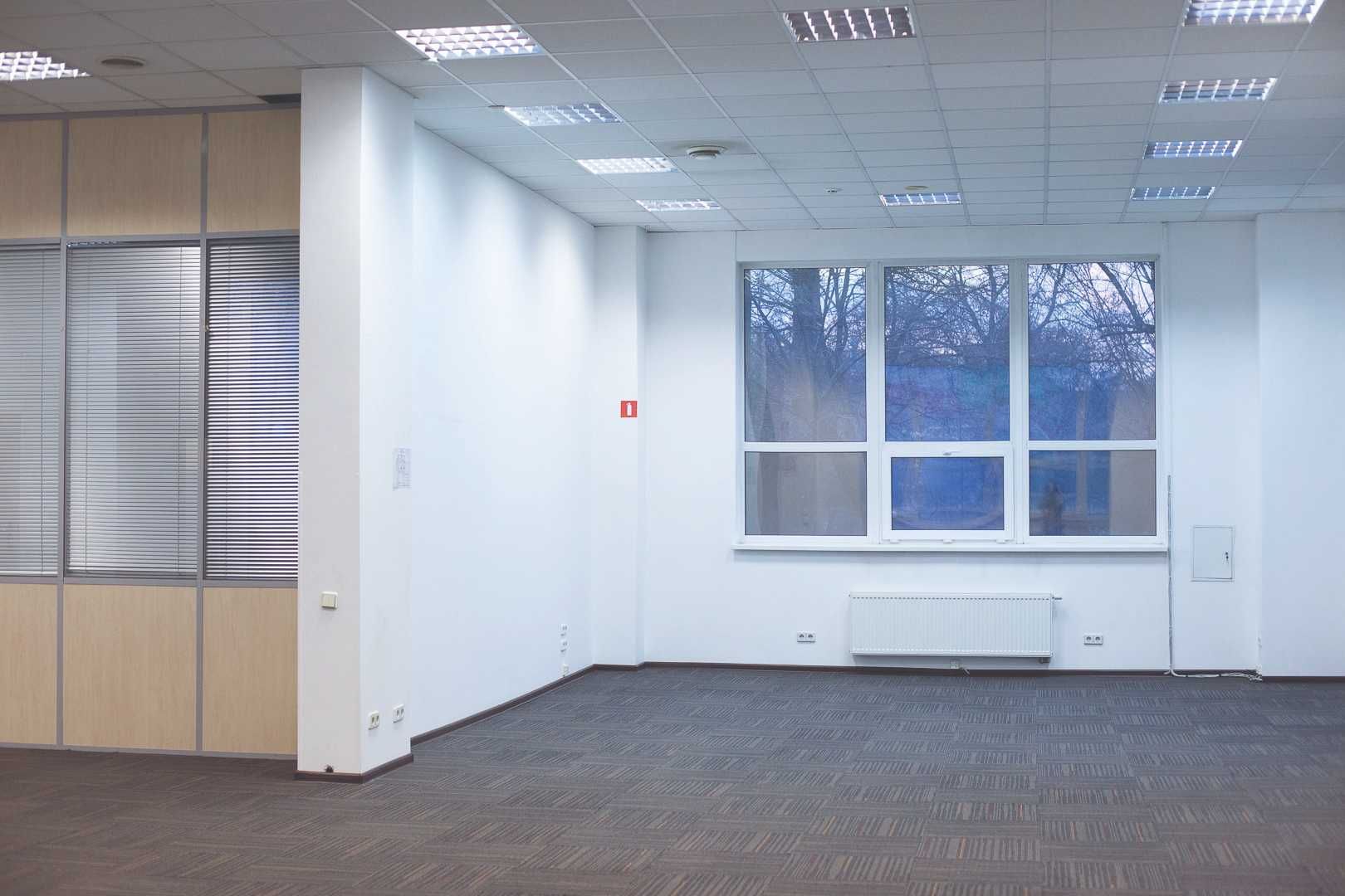 Офіс OpenSpace 220 м.кв., біля Куренівського парку,  БЦ Kinetic