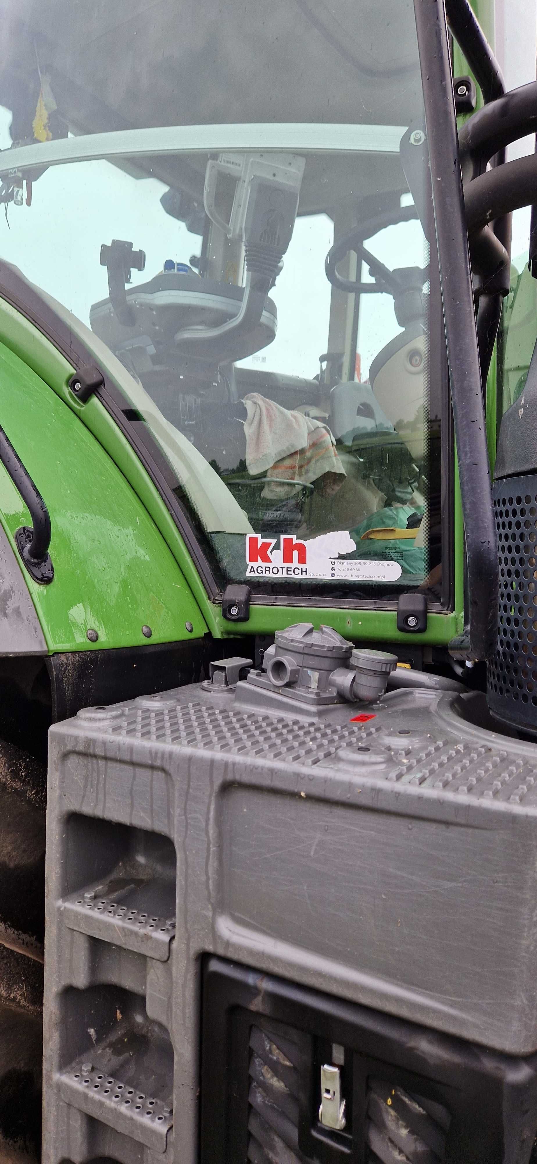 Ciągnik Fend 822 Vario +  Mulczer FAE UMM/DT-250 Turbo
