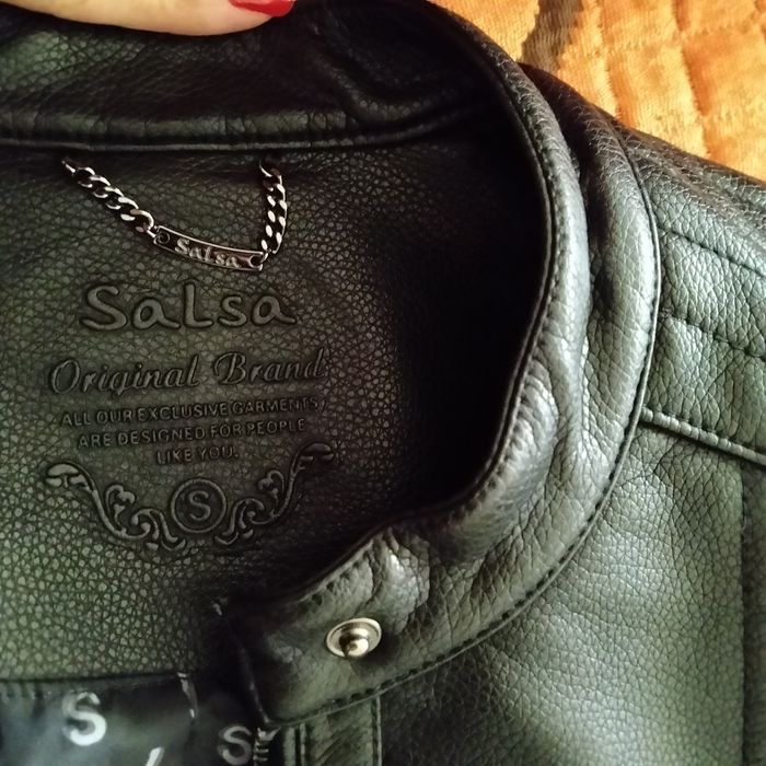 Casaco cabedal preto