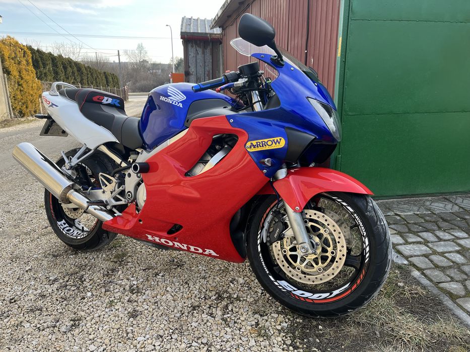 Honda CBR F4 zadbana polecam