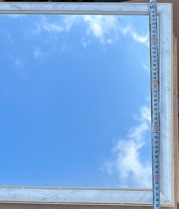 Зеркало у ванну кімнату